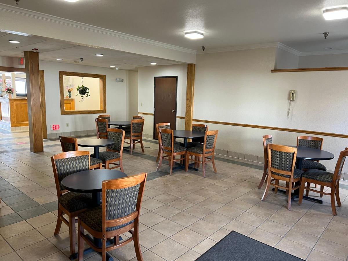 Express Inn & Suites Decatur Exteriör bild