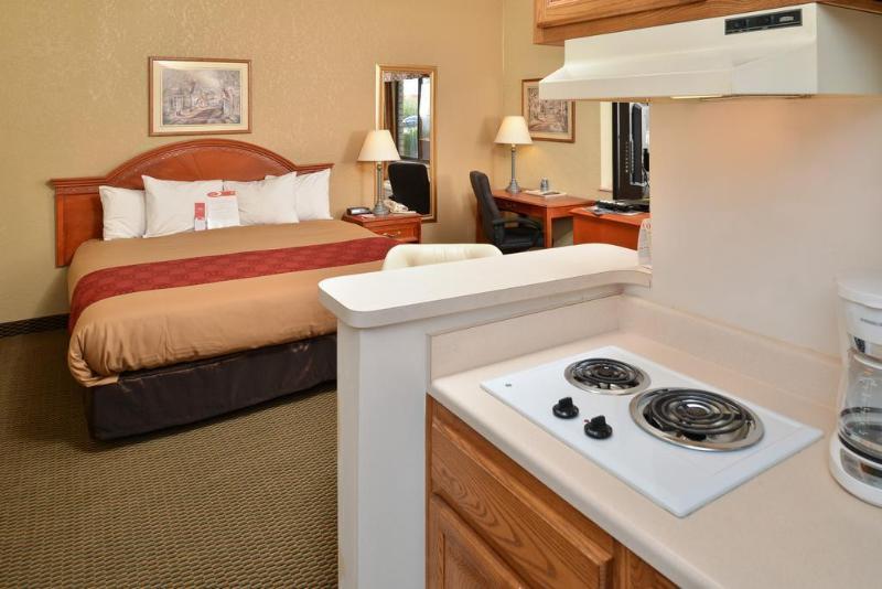 Express Inn & Suites Decatur Exteriör bild