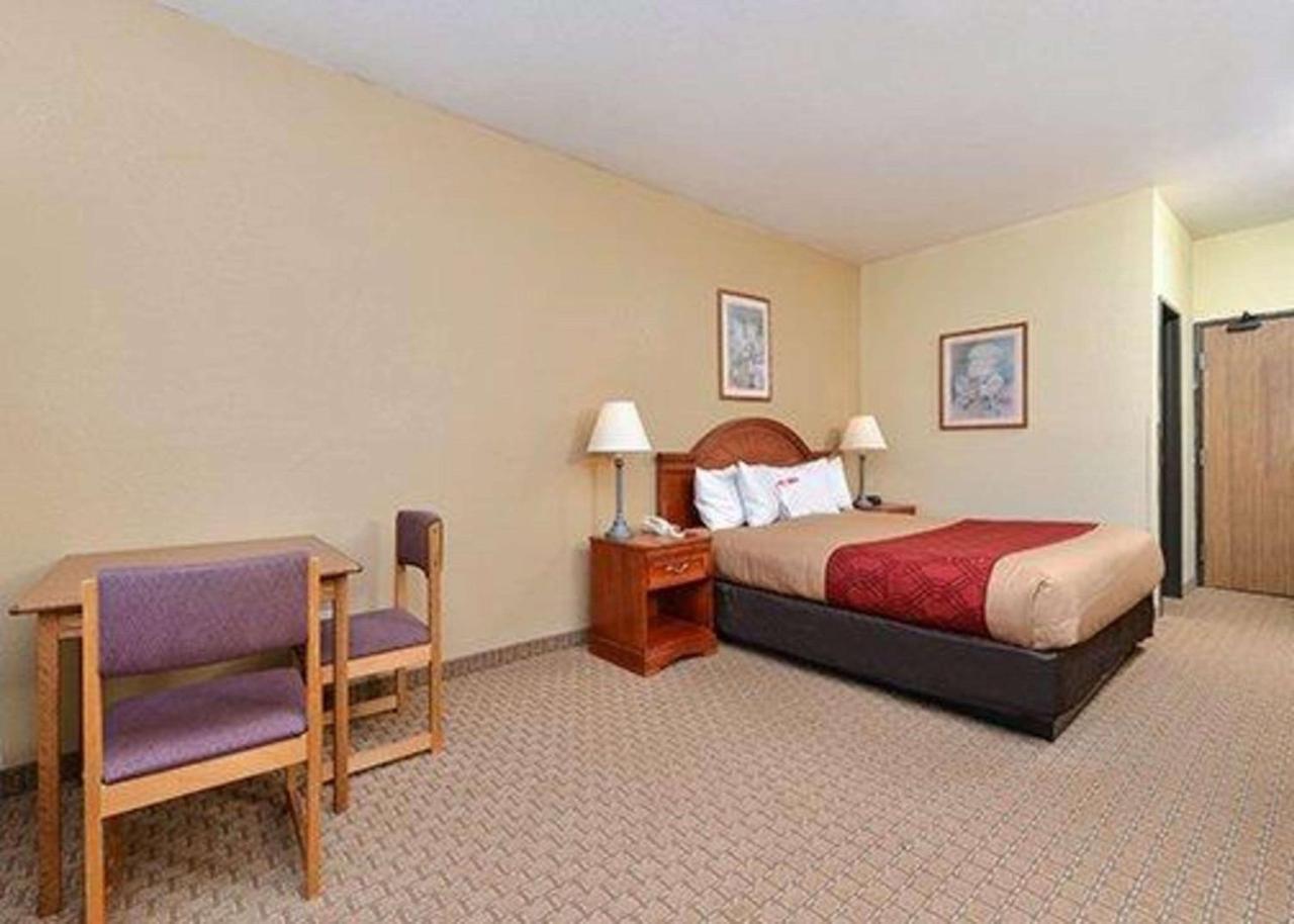 Express Inn & Suites Decatur Exteriör bild